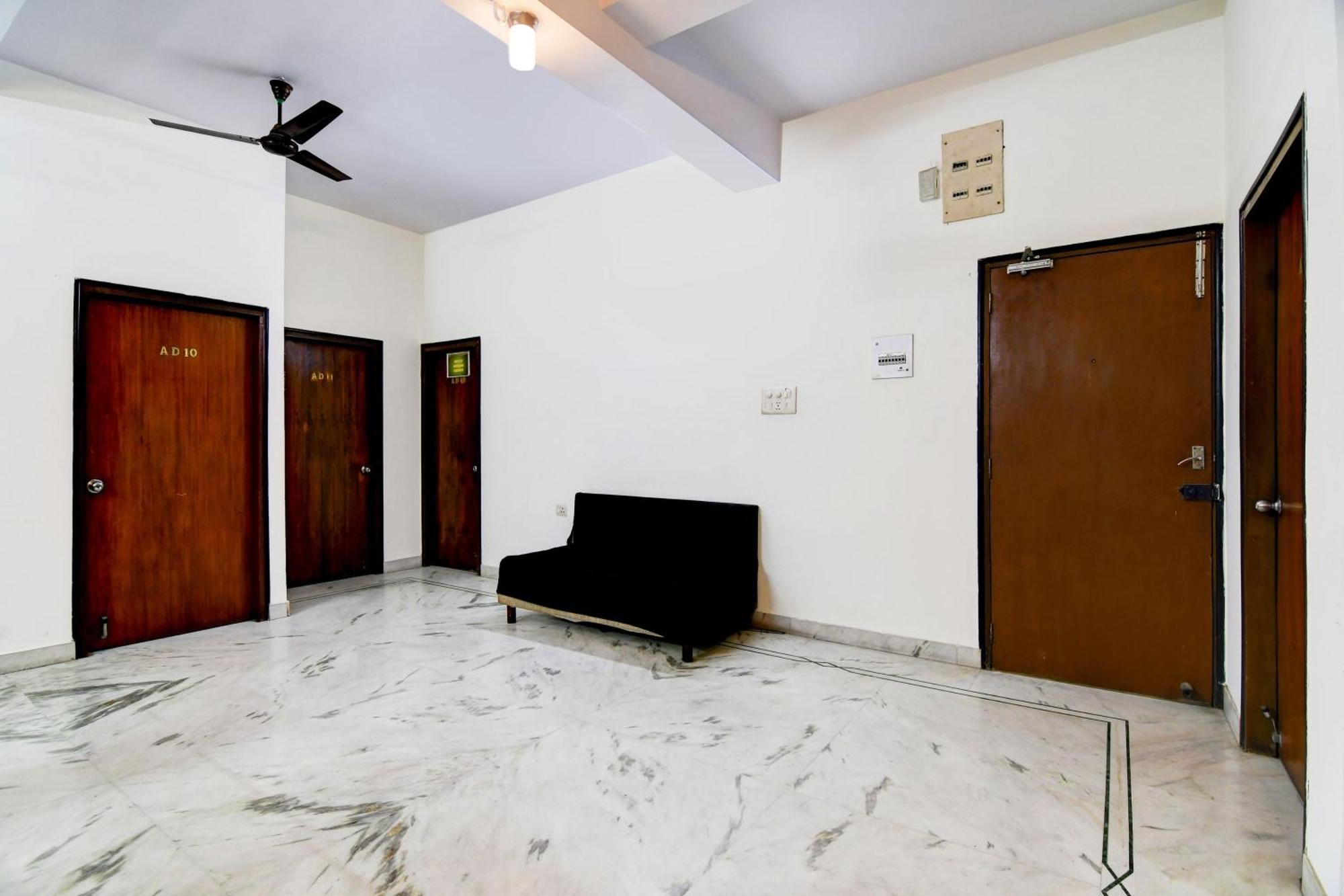 Liluāh Hotel O Next Generation Guest House מראה חיצוני תמונה